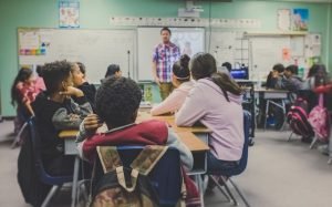 The Advantages of Augmented Reality in Education