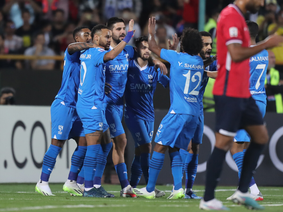 Al Hilal Dominates Nassaji Mazandaran with a Convincing 3-0 Victory in Asian Champions League