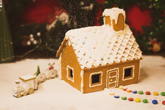 Gingerbread Homes: The Ultimate DIY Project or a Tasty Trap?