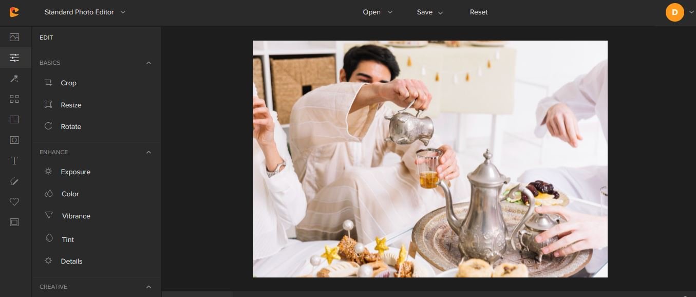 Colorcinch Review: Unleashing Creativity with Browser-Based Photo Editing